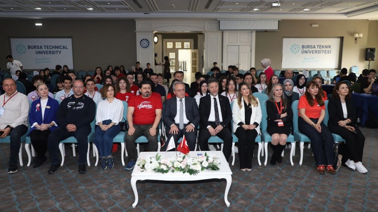 Eğitim Teknolojileri Fikir Maratonu Tamamlandı