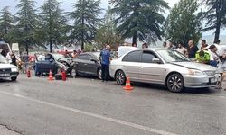 Denizli’de yağışın ardından zincirleme kaza: 5 yaralı