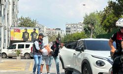 İzmir’de 2 kişiyi öldürüp 3 kişiyi yaralayan gaspçı katil tutuklandı