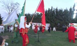 Yıllar önce oğlu için getirdiği mehteri işimdi de torunu için getirdi