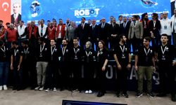 16. Uluslararası MEB Robot Yarışması'nda Ödüller Sahiplerini Buldu