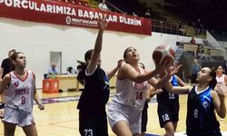 Kepez Belediyespor U16 Kadın Basketbol Takımı, 28 sayı farkla kazandı