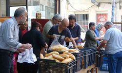 Mersin’de 4 liralık ekmek ’kapış kapış’ gidiyor