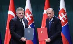 Türkiye ile Slovakya arasında stratejik ortaklık tesis edilmesine ilişkin ortak bildiri ile 3 anlaşma imzalandı