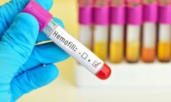 Hemofili A hastalarımız için kolaylıkla deri altına uygulanabilen ilacı karşılıyoruz