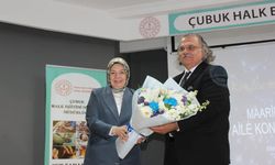 Türkiye Yüzyılında Anne-Baba Olmak" konferansı