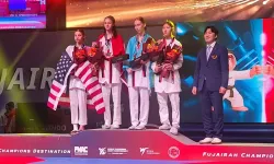 Sena Yılmaz'dan Dünya Yıldızlar Taekwondo Şampiyonası'nda altın madalya
