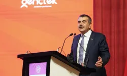 Bakan Tekin’den Gençtek Zirvesi’nde eğitim vurgusu