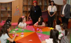 Bursa İnegöllü miniklerden annelerine sürpriz
