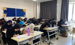 TR-YÖS deneme sınavları, uluslararası AİHL'lerdeki yabancı uyruklu öğrencilere uygulandı