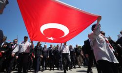 Gençler için, gençlerle beraber... Nice 19Mayıs'lara..
