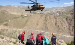 JAK, AFAD ve UMKE ekipleri dağdan düşerek yaralanan bir vatandaşımıza ulaştı