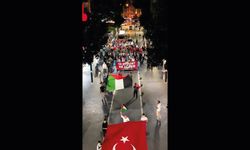 Özgür Filistin'e hep birlikte yürürken...