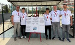 Meslek Lisesi Öğrencileri, Okul Bahçesine Şarj İstasyonu Kurdu