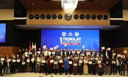 Lider Kadronun Eğitimi Teşkilatın Çekirdeğinin Çeliklenmesidir