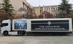 Her Eve Bir Tarih Kitabı diyerek yola çıkan mobil kitap satış mağazamız