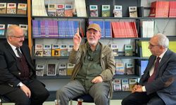 Dil, sadece kelimelerden ibaret değildir