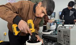 "Biz De Yapabiliriz" Dediler Robot Takımı Kurdular