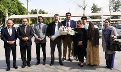Ünal Eryılmaz Pakistan'da bulunan National University of Modern Languages (NUML) Ziyaret Etti