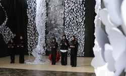 Öğretmenler Açtıkları Sergiyle Savaşta Ölen Çocuklara Dikkati Çekti