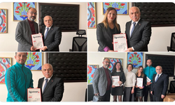 Denizli'de  ÖğretmenİZ dergisinin 8. sayısına eserleriyle katkı sunan öğretmenler