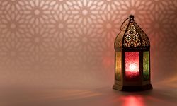 Kırıldığın yerde, üzüldüğün sözde takılı kalma!