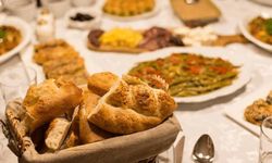 Bazen yemek yetişmez, bazen ev dağınık kalır, bazen yorgunluktan halsiz düşeriz