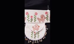 Geleneksel Dokunuş, Zarif Bir Tasarım