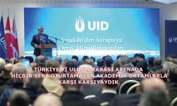 Türkiye'yi uluslararası arenada hiçbir yere oturtamayan akademik ortamlarla karşı karşıyaydık