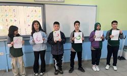 Bir dilin kelimelerine dokunabilir misiniz?