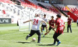 Rakip takım dünya karması gibiydi