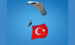 Mazimizde kahramanlık, Yüreğimizde kudret var!