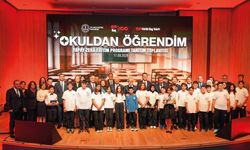 ORTAOKUL ÖĞRENCİLERİ İÇİN YAPAY ZEKÂ EĞİTİM PROGRAMI HAYATA GEÇİRİLDİ