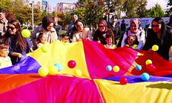 Kırıkkale'deki Etkinlikte "Ailecek" Oyun Keyfi