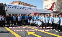 GENÇLERİMİZ UZAYIN GELECEĞİNİ ASTRONOTLARDAN DİNLEDİ