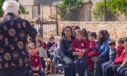 Diyarbakır'da Çocuklar ve Aileleri, Ekran Bağımlılığından Masallarla Korunacak