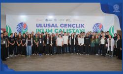 TÜRKİYE'NİN EV SAHİPLİĞİNDE DÜZENLENECEK COP31 KAPSAMINDA ANKARA'DA "GENÇLİK İKLİM ÇALIŞTAYI" DÜZENLENDİ