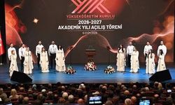 “Akademik yıl” dünya şampiyonu koronun sesiyle açıldı