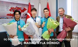 Üç öğrencimiz, uluslararası fizik olimpiyatından üç madalyayla döndü!