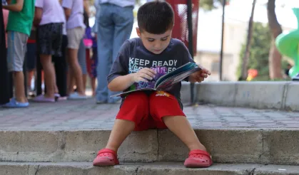 Kitaplar en iyi dostunuz olsun çocuklar