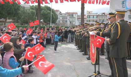 Her nota, tarihimizin, cesaretimizin ve millet olma bilincimizin sesi oldu