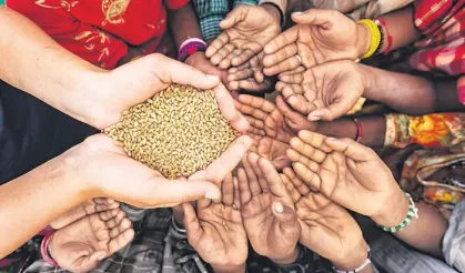 Zekâtı sadece “Ne kadar verilir?” hesabıyla değil, “Neden verilir?”