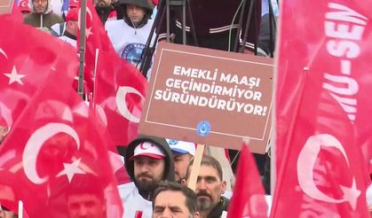 Emekli maaşı geçindirmiyor süründürüyor