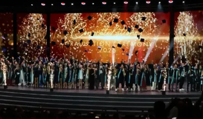 Arnavutluk’ta “Yjet e Maarif” Mezuniyet Coşkusu!