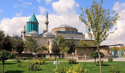 Camiler gençlerimiz için bir buluşma noktası!