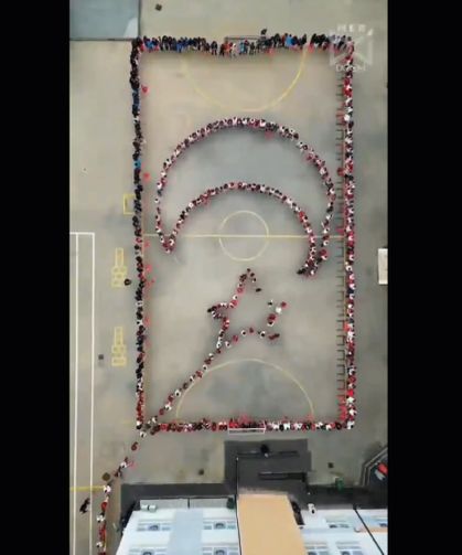 “Türk Bayrağı” Temalı Anlamlı Koreografi