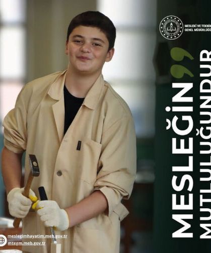 Kendi ayakları üzerinde duranların yüzü hep güler