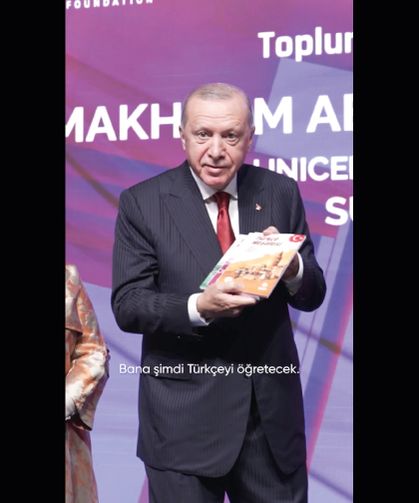 ❝Bana şimdi Türkçeyi öğretecek❞