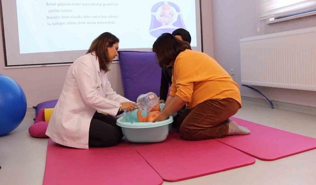 Anne adayları, bu eğitimle çocuklarını daha iyi yetiştirecek