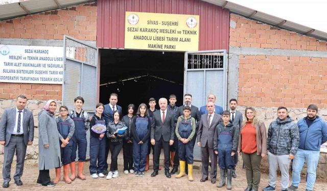 Bu lisede tarımı uygulamalı öğreniyorlar